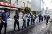 Δακρυγόνα και αντλίες νερού κατά διαδηλωτών στην Άγκυρα