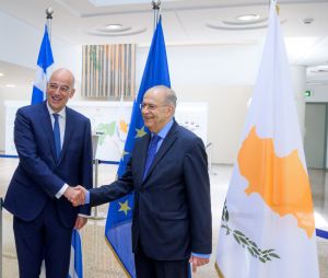 Οι εξελίξεις σε Κυπριακό και Ανατολική Μεσόγειο στο επίκεντρο της συνάντησης Δένδια – Κασουλίδης