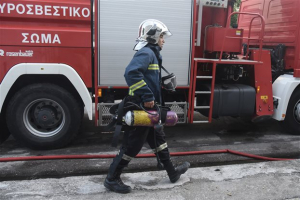 Πυρκαγιά σε διαμέρισμα στο κέντρο της Αθήνας