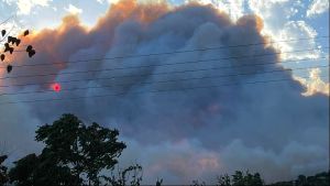 Επικίνδυνη πυρκαγιά σε μονάδα ανακύκλωσης στη Νεοχωρούδα – Σημαντικές προειδοποιήσεις από ειδικούς