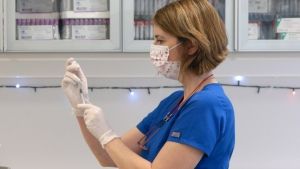 Κομισιόν: 260,2 εκατ. εμβολιασμοί στην ΕΕ μέχρι τις 4 Ιουνίου