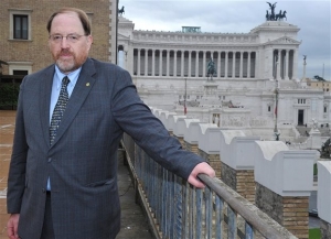 Διεθνές Συνέδριο Δελφών: Η δυνατότητα ελπίδας είναι αυτό που διακυβεύεται