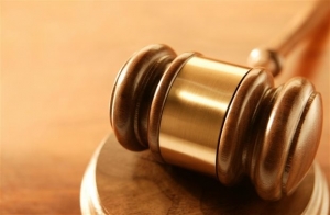 Ποινική δίωξη στον πρώην νομάρχη Ζακύνθου για επιδόματα τυφλότητας