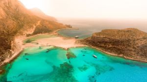Austrian Airlines: Η Ελλάδα ο πιο δημοφιλής προορισμός της φετινής σεζόν – Ποια νησιά κάνουν… πάταγο
