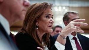 Μπακογιάννη στον 100,3: Ο κορωνοϊός γκρέμισε 3 μύθους για την Ελλάδα