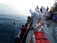 Τρεις νεκροί πρόσφυγες κοντά στις τουρκικές ακτές, αγνοούνται ακόμη τρεις