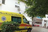 Ασθενοφόρο του ΕΚΑΒ στο νοσοκομείο Γουμένισσας τις ημέρες των «Θεοτοκίων»