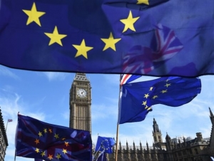Xιλιάδες διαδήλωσαν στο Λονδίνο κατά του Brexit