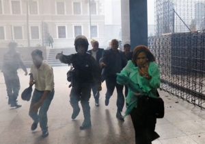 Βενεζουέλα: Χάος στη Βουλή μετά από εισβολή φιλοκυβερνητικών