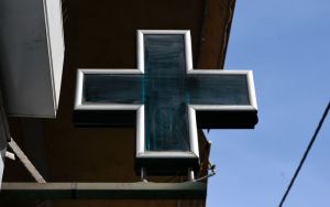 Θεσσαλονίκη: Κλειστά τα φαρμακεία 11:30-14:30 σε ένδειξη πένθους