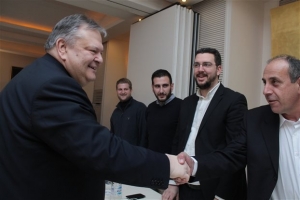Βενιζέλος: Eγγυητικός ο ρόλος του ΠαΣοΚ την επομένη των εκλογών