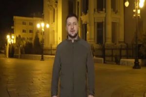 Το Twitter έχει πάρει φωτιά: Από Green Screen βγαίνει ο Ζελένσκι – Αυγερινός: «Έχει φυγαδευτεί στην Πολωνία»