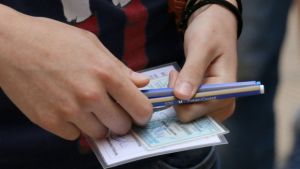 Πανελλήνιες: Σε φυσική και Λατινικά εξετάζονται σήμερα 22/6 οι υποψήφιοι