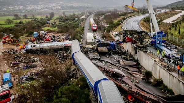 Θεσσαλονίκη: Σταθερή βελτίωση παρουσιάζει η κατάσταση της 25χρονης που τραυματίστηκε στο δυστύχημα στα Τέμπη