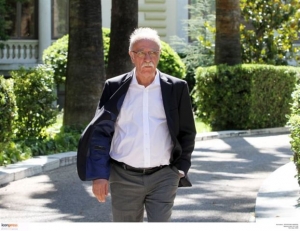 Υπέρ των πρόωρων εκλογών τάσσεται ο Βίτσας