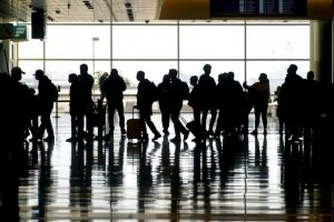 Αυστρία: Αυστηρότεροι κανόνες εισόδου από χώρες με αυξημένα ποσοστά της “Όμικρον”