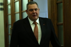 Καμμένος για πΓΔΜ: Επανέρχεται στην πρότασή του για Βαρντάσκα