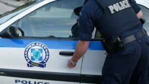 Πρέβεζα: Μπήκε σε σούπερ μάρκετ φωνάζοντας «έχω κορωνοϊό!»