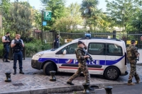 Επίθεση με σφυρί στη Γαλλία- Ο δράστης φώναζε «Αλλάχ Ακμπάρ»