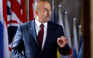 Στο Κάιρο ο Τσαβούσογλου: Θα αναβαθμιστούν οι διπλωματικές σχέσεις Τουρκίας – Αιγύπτου