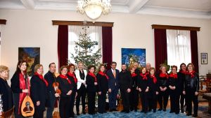 Χριστουγεννιάτικα κάλαντα στον ΥΜΑΘ με μουσικά σύνολα