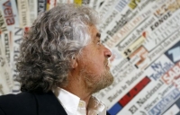 Μπέπε Γκρίλο: Προειδοποίηση για άλλες χώρες η ταπείνωση της Ελλάδας