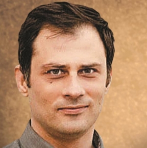 Εισβολή οπαδών της ΑΕΚ σε συνεδρίαση του Δήμου Ν. Φιλαδέλφειας - Χαλκηδόνας