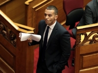 Άρση της ασυλίας του βουλευτή της Χρυσής Αυγής Ηλ.Κασιδιάρη