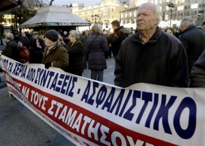 Ολοκληρώθηκαν τα απεργιακά συλλαλητήρια στο κέντρο της Αθήνας - Ανοιχτοί οι δρόμοι