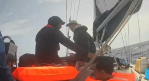 Global Sumud Flotilla: Η στιγμή που Ισραηλινοί κομάντο αναχαιτίζουν στολίσκο ακτιβιστών για τη Γάζα ανοιχτά της Κύπρου (ΒΙΝΤΕΟ)