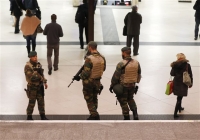 Περιστατικό ομηρίας στη βόρεια Γαλλία ξύπνησε μνήμες της 13ης Νοεμβρίου