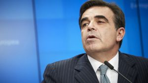 Politico: Ο Σχοινάς θέτει τα θεμέλια για μια ευρωπαϊκή πολιτική υγεία