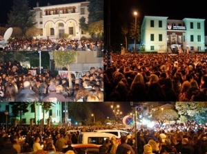 Ιωάννινα: Σιωπηλή διαμαρτυρία με αναμμένα κεριά για τον Βαγγέλη