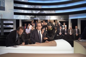 Ολάντ: Καμία αύξηση φόρων μέχρι το 2017