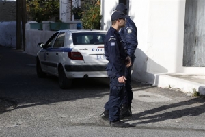 Ποιοι έβαλαν την βόμβα στο σπίτι γνωστού επιχειρηματία στη Βουλιαγμένη