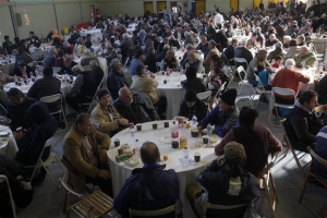 Πασχαλινά γεύματα αγάπης σε Αθήνα-Πειραιά-Θεσσαλονίκη
