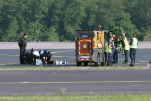 Γερμανία: Διαδηλωτές για το κλίμα εισέβαλαν σε δύο αεροδρόμια