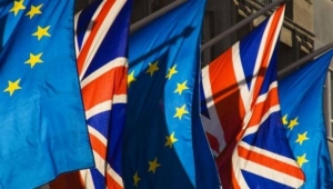 Προβάδισμα 7 ποσοστιαίων μονάδων υπερ του Brexit καταγράφει δημοσκόπηση