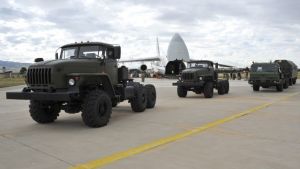 Απομάκρυνση του ρωσικού συστήματος S-400 ζήτησε ο Μπλίνκεν από τον Τσαβούσογλου