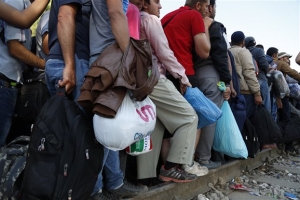 Μουζάλας: Στόχος μας η γρηγορότερη καταγραφή των προσφύγων