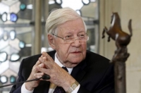 Εξιτήριο από το νοσοκομείο πήρε ο Χέλμουτ Σμιτ