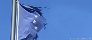 DW: Λιγότερη ή περισσότερη Ευρώπη;