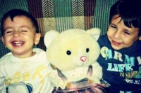 Ο πατέρας του μικρού Αϊλάν ζητά να ανοίξουμε την πόρτα στους πρόσφυγες