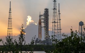 NASA: Αναβάλλεται εκ νέου η εκτόξευση του πυραύλου Άρτεμις λόγω διαρροής