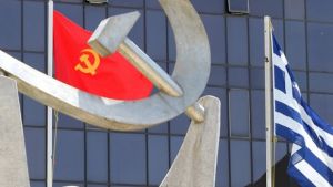 Δωρεάν πρόσβαση στις οργανωμένες παραλίες ζητεί το ΚΚΕ