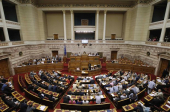 Βουλή: Ψηφίστηκε το Μεταφορικό Ισοδύναμο
