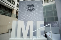 Ο «εμφύλιος» στο ΔΝΤ για την Ελλάδα