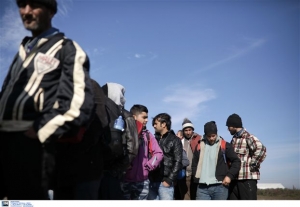 Καλογήρου: Σε εκκρεμότητα 15.000 αιτήσεις ασύλου