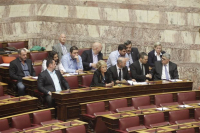 <div>Την παραπομπή Κασιδιάρη στην Επιτροπή Δεοντολογίας ζητεί η Επιτροπή Εξωτερικών &amp; Άμυνας</div>