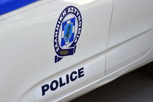 Σύλληψη 11 ατόμων εμπλεκόμενων σε μεταβιβάσεις οχημάτων σε Κιλκίς και άλλους νομούς